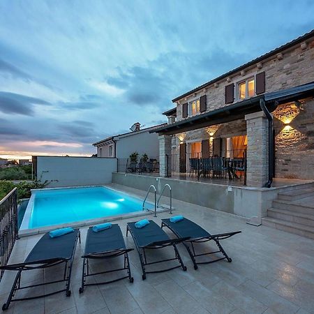 Villa Bellevue Sveti Lovreč Pazenatički Exterior foto